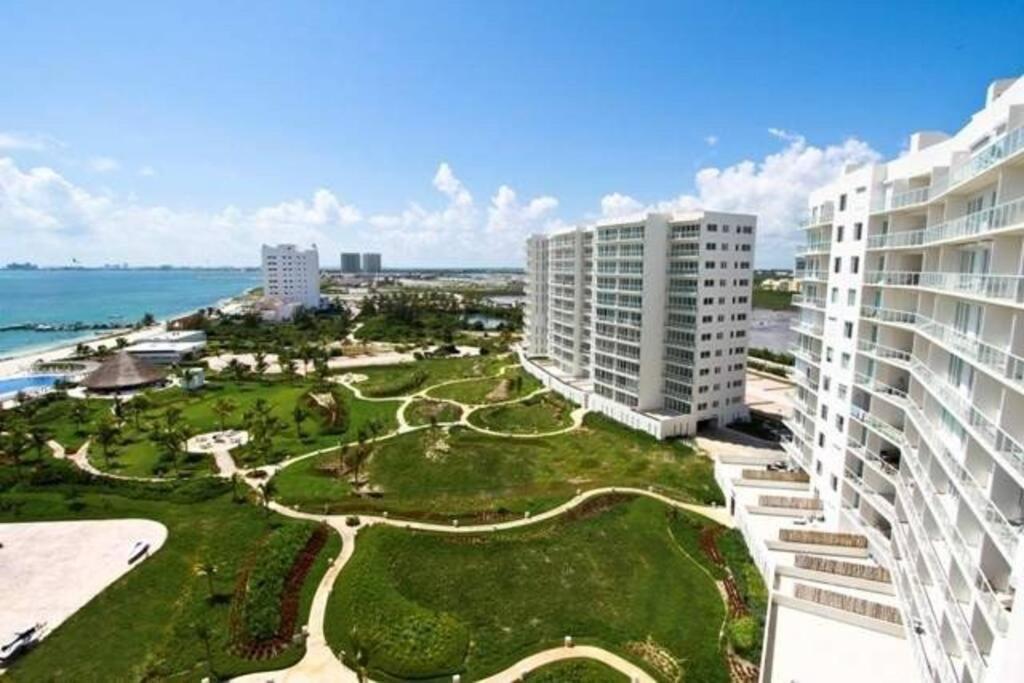 Amara Cancun Beachfront Condo Εξωτερικό φωτογραφία